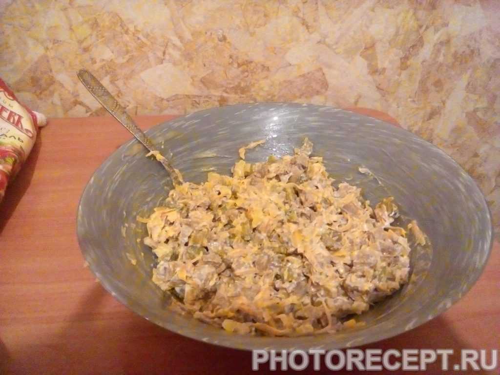 Салат обжорка - классический рецепт с фото, как приготовить