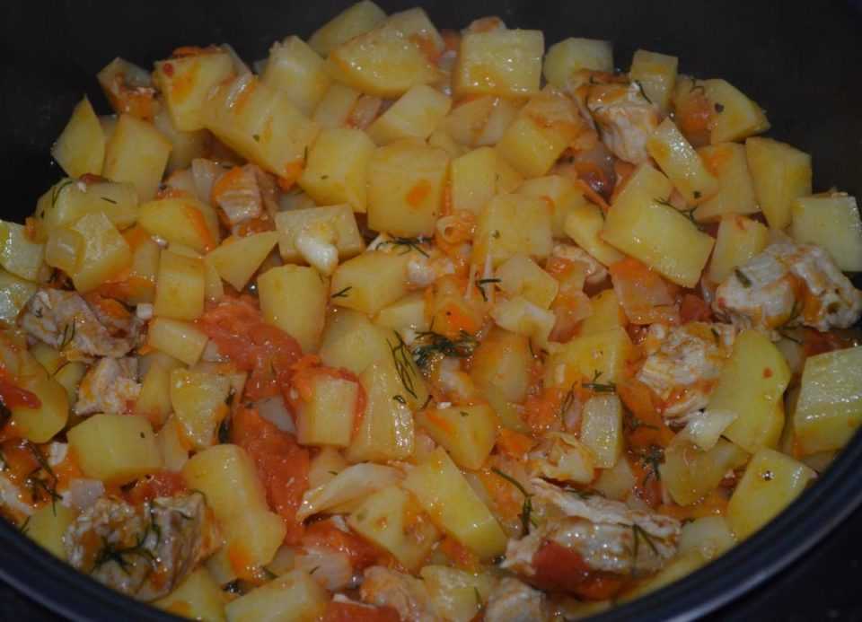 Тушеная картошка с мясом в мультиварке – простое и изящное решение для трапезы: рецепт с фото