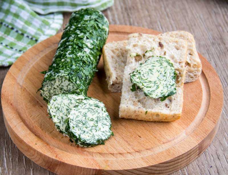 Бутерброды на праздничный стол - 20 простых и вкусных рецептов