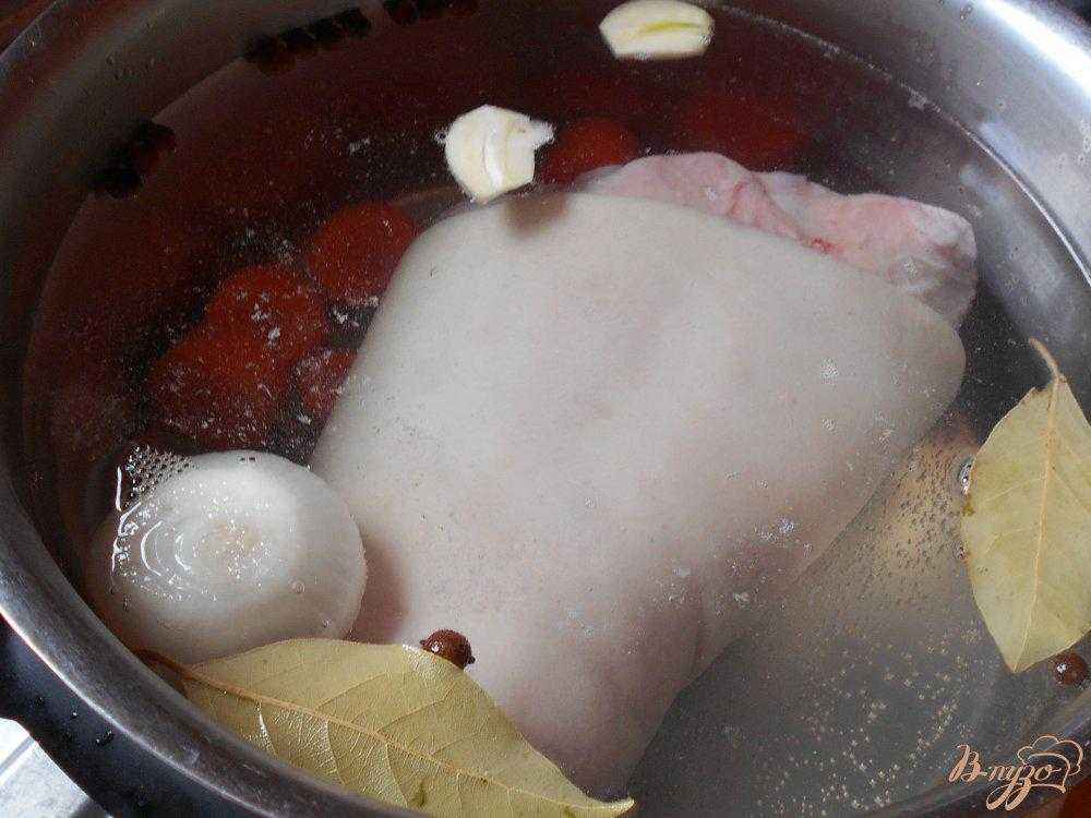 Свиная рулька запеченная — рецепты сочной и мягкой рульки в духовке