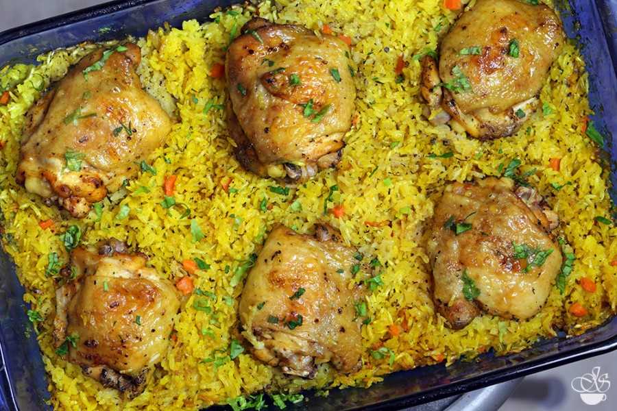 9 простых рецептов салата с курицей и кукурузой 2022: классические пошаговые с фото