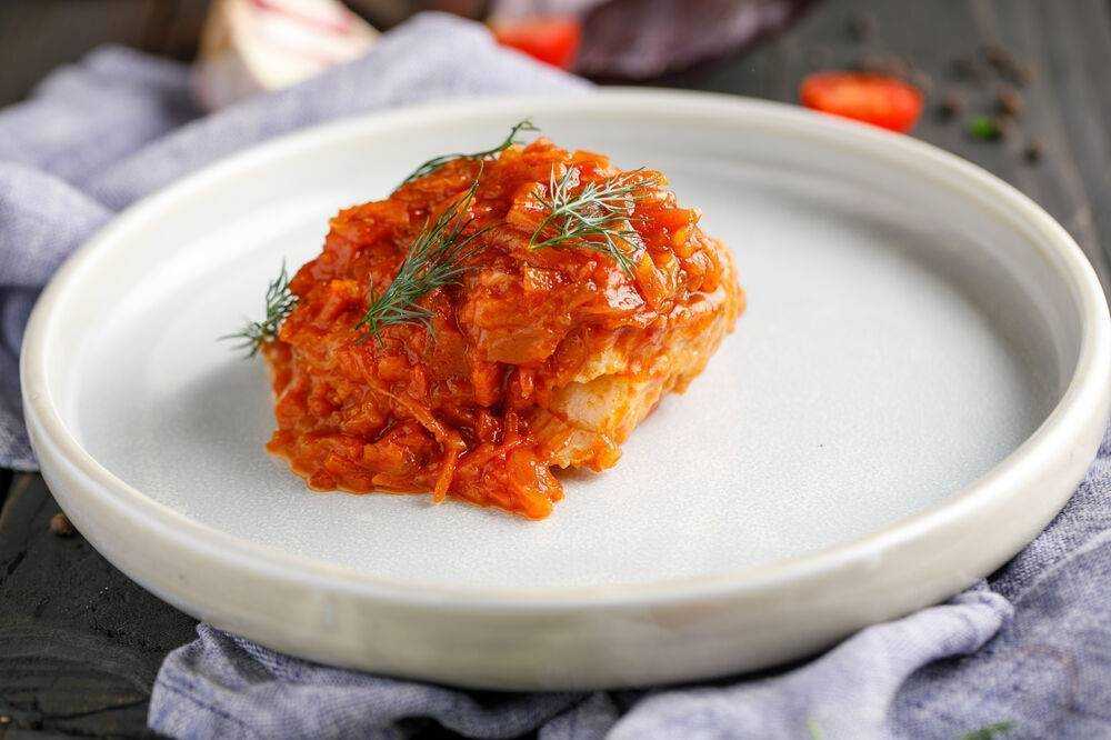 Рыба в маринаде с морковью и луком в уксусе