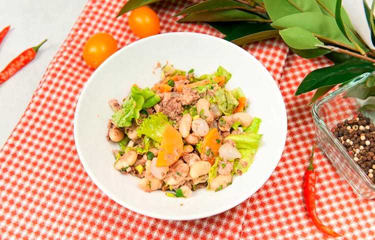 Как приготовить классический салат “столичный” с курицей по пошаговому рецепту с фото