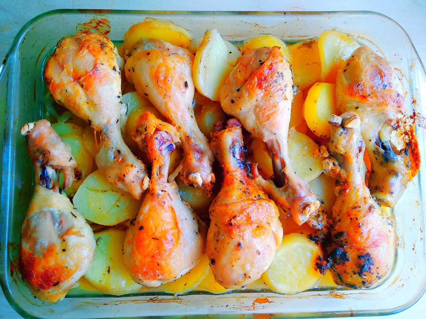 Курица с картошкой в духовке: 7 лучших рецептов с фото
