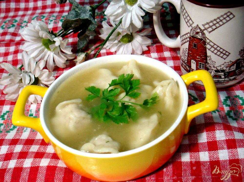 Соседка из узбекистана научила готовить вкусный суп из пельменей. простой рецепт