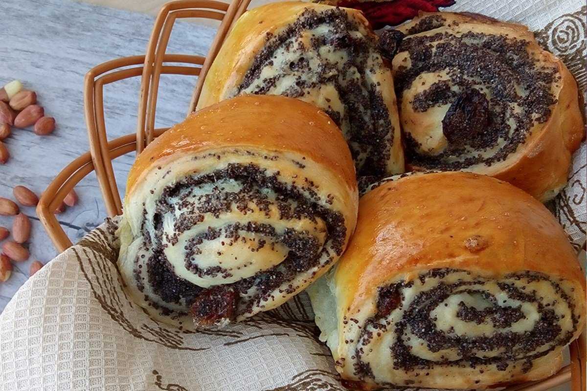 Булочки с маком из дрожжевого теста - 7 рецептов красивой сдобной выпечки