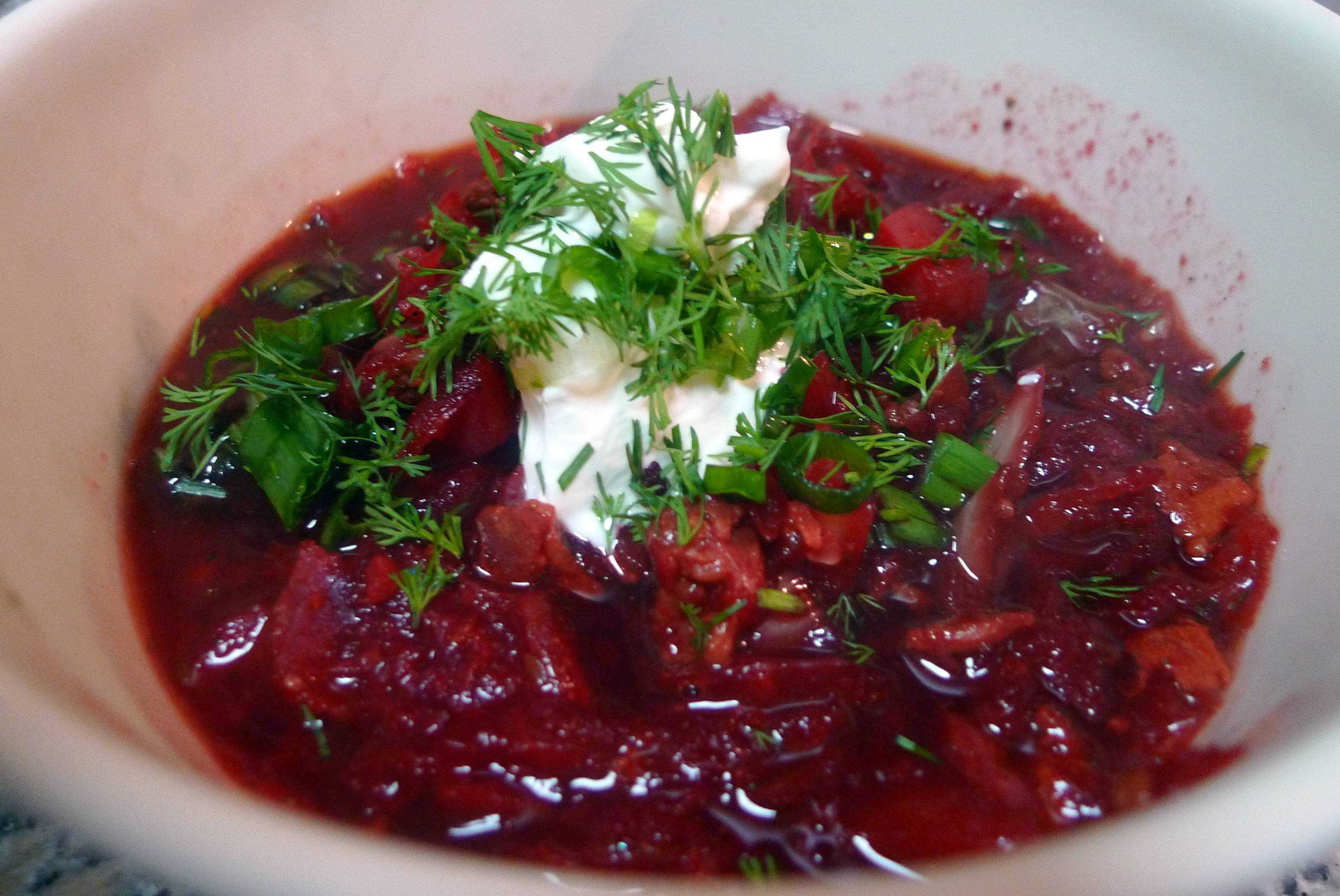 Свекольник горячий суп вкуснейшее. пошаговый рецепт классического горячего свекольника с мясом. рецепт свекольника в мультиварке