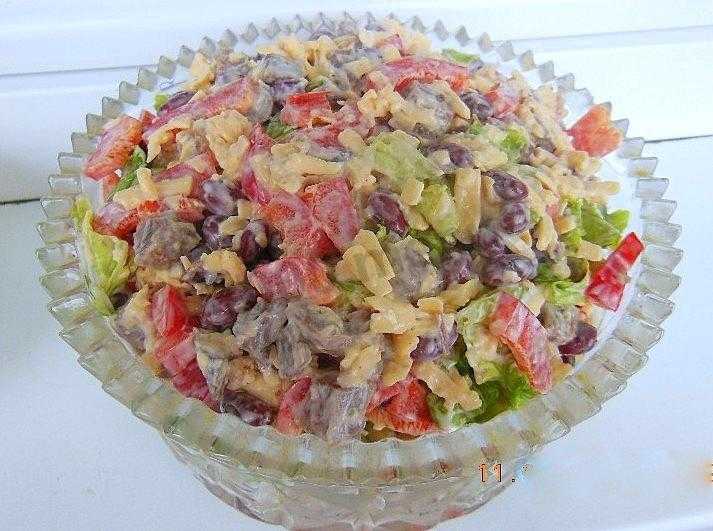 Салат кармен - рецепт с фото с сухариками и аджикой. вкусный салат на новый 2019 год | народные знания от кравченко анатолия