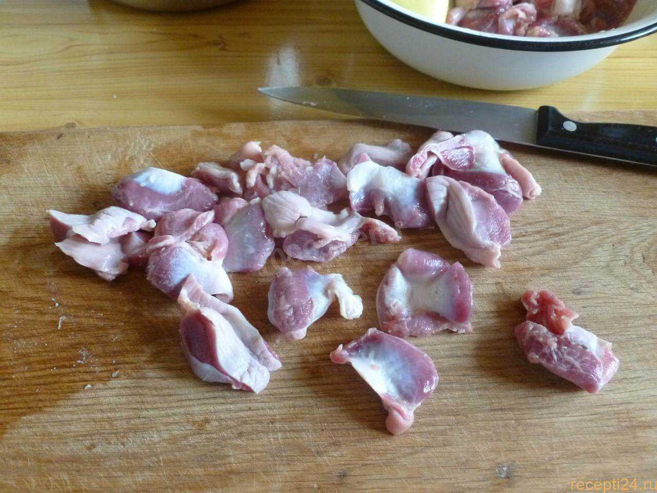 Как правильно чистить куриные желудки фото пошагово
