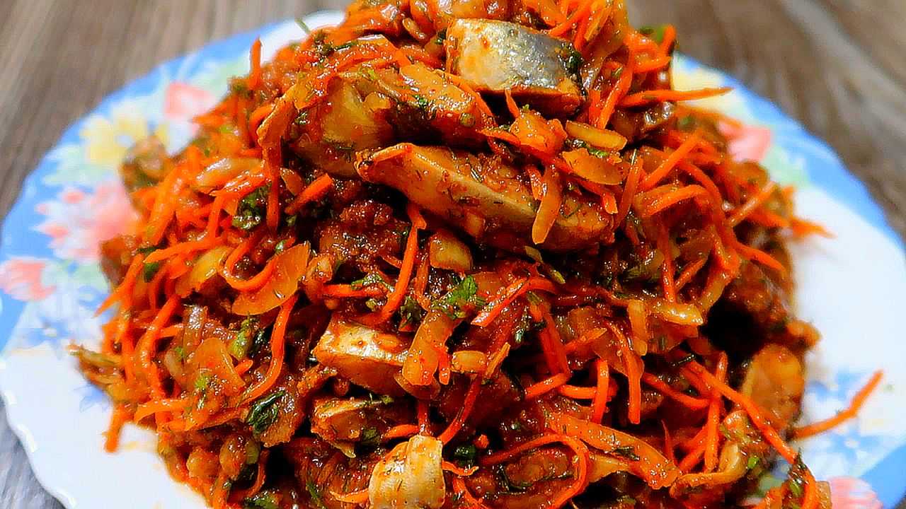 Селедка хе с томатной пастой по-корейски. невероятно вкусно!