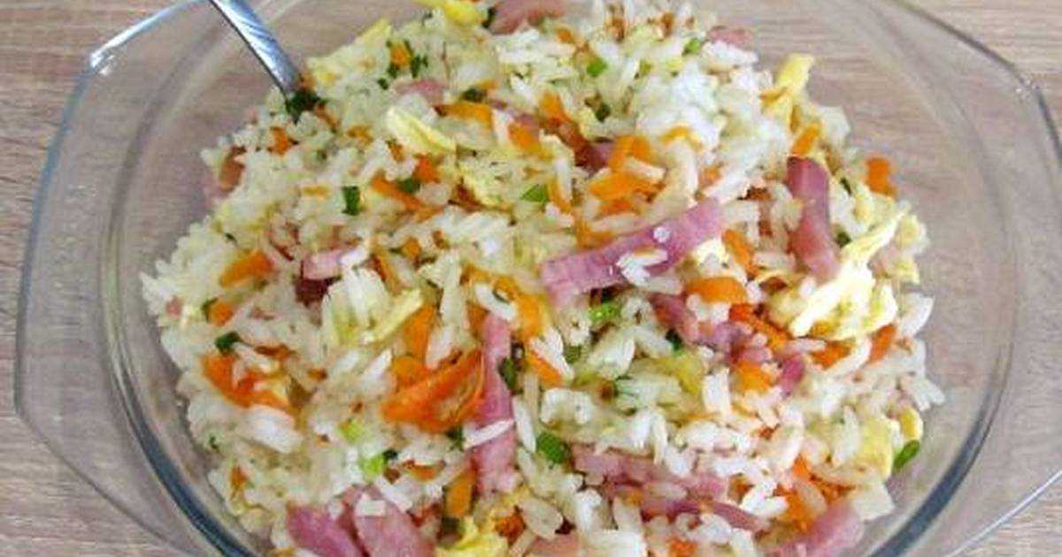 Салат минутка из помидор, сыра и сухариков — рецепт с фото пошагово