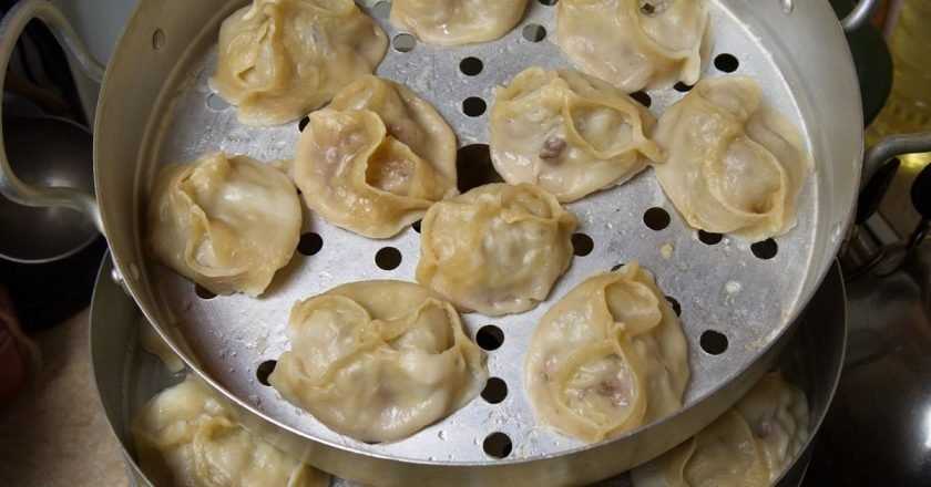 Как и сколько варить пельмени правильно? рецепт вкусных жареных пельмешек