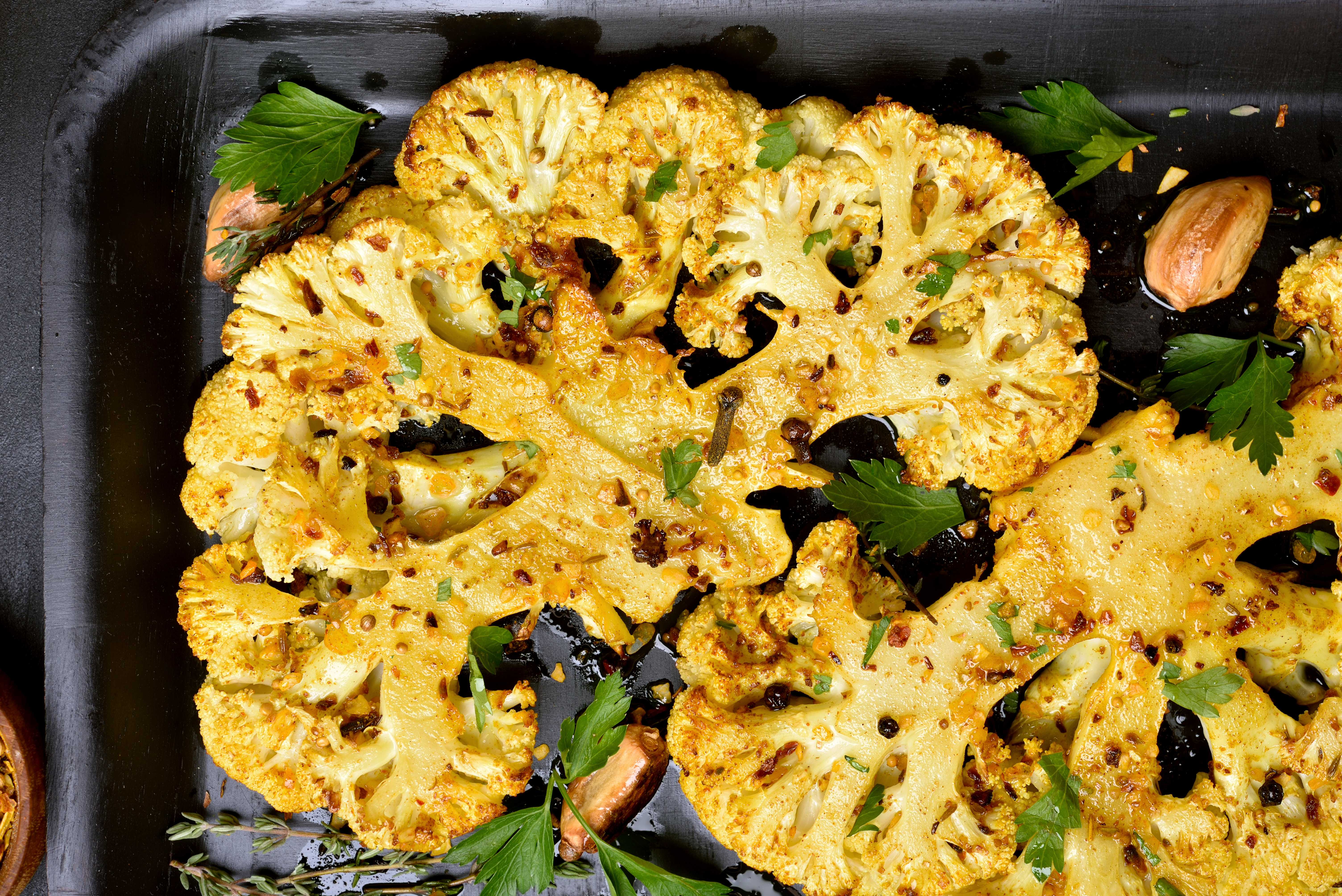 Кулебяка с капустой и яйцом в духовке – пошаговые рецепты приготовления