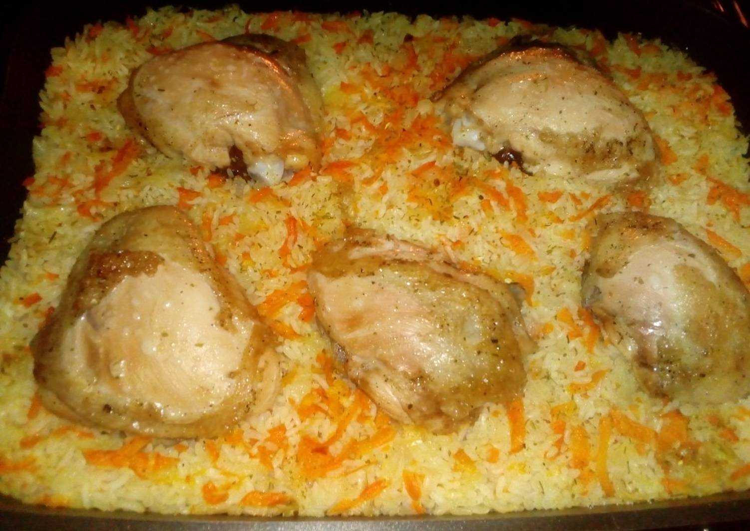 Курица с рисом в духовке — 9 простых рецептов