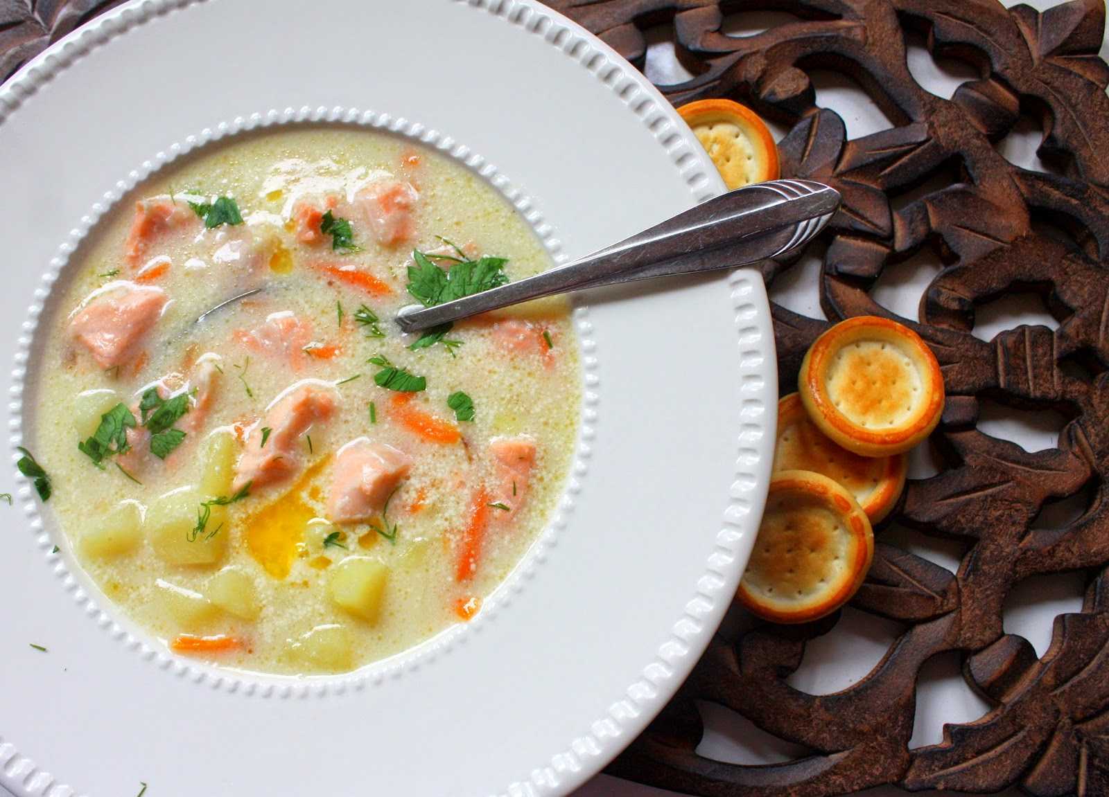 Суп из семги: 16 рецептов проще не придумаешь