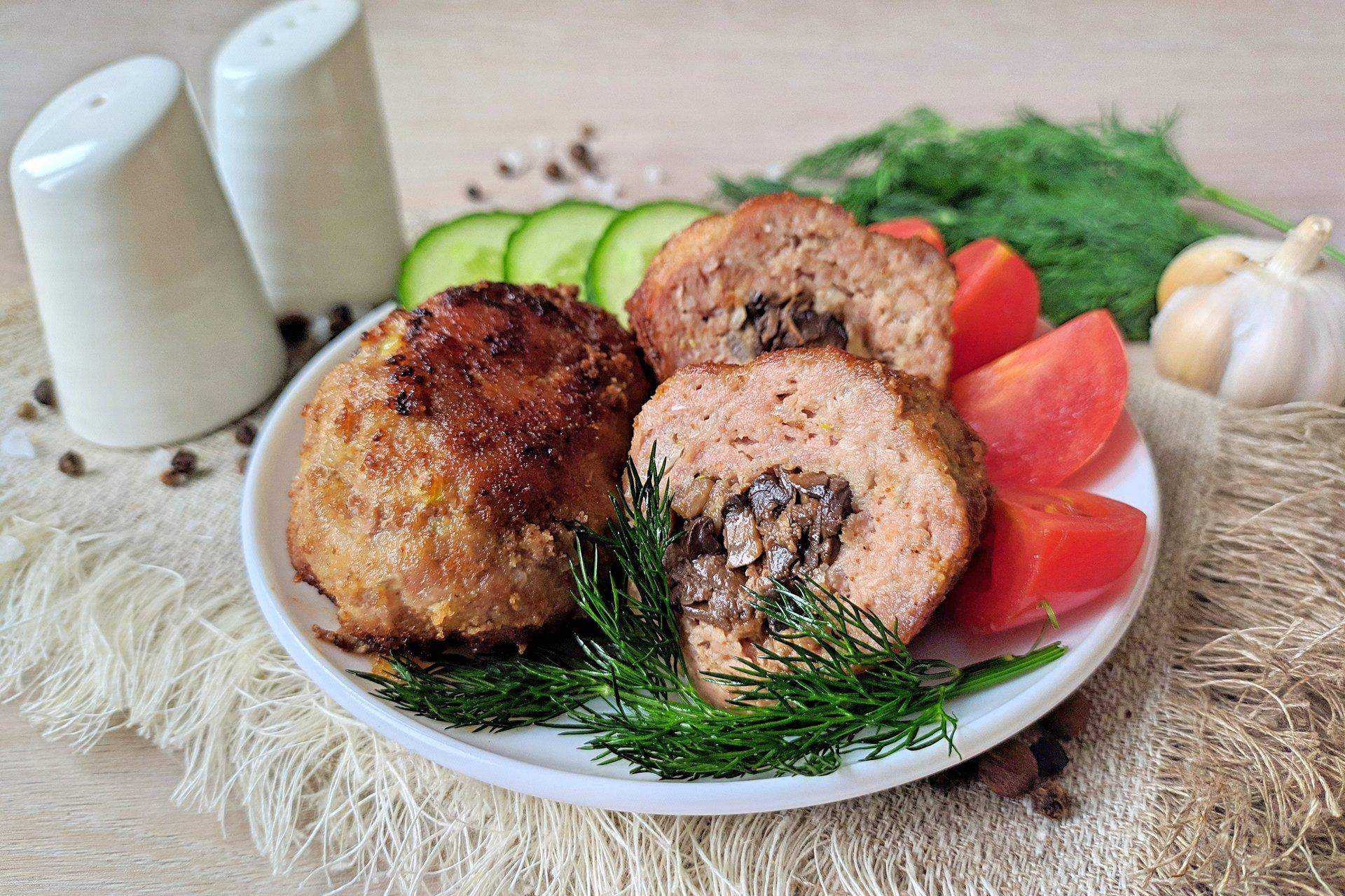 Ежики с рисом и фаршем - 7 вкуснейших фото рецепта