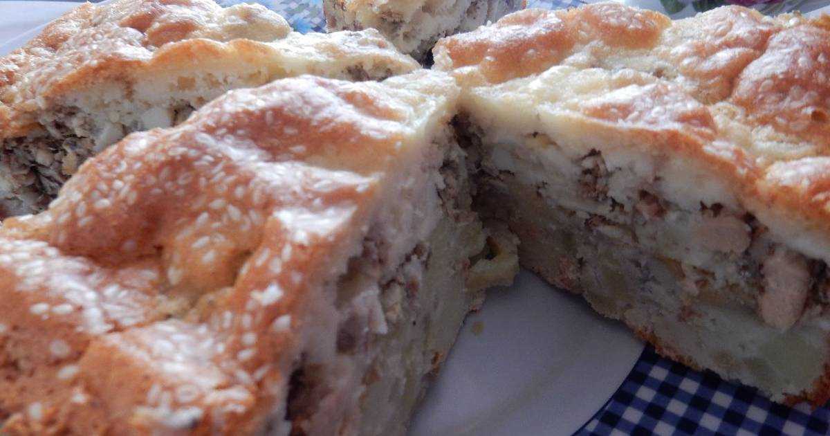Рыбный пирог в мультиварке (заливной, с консервами)
